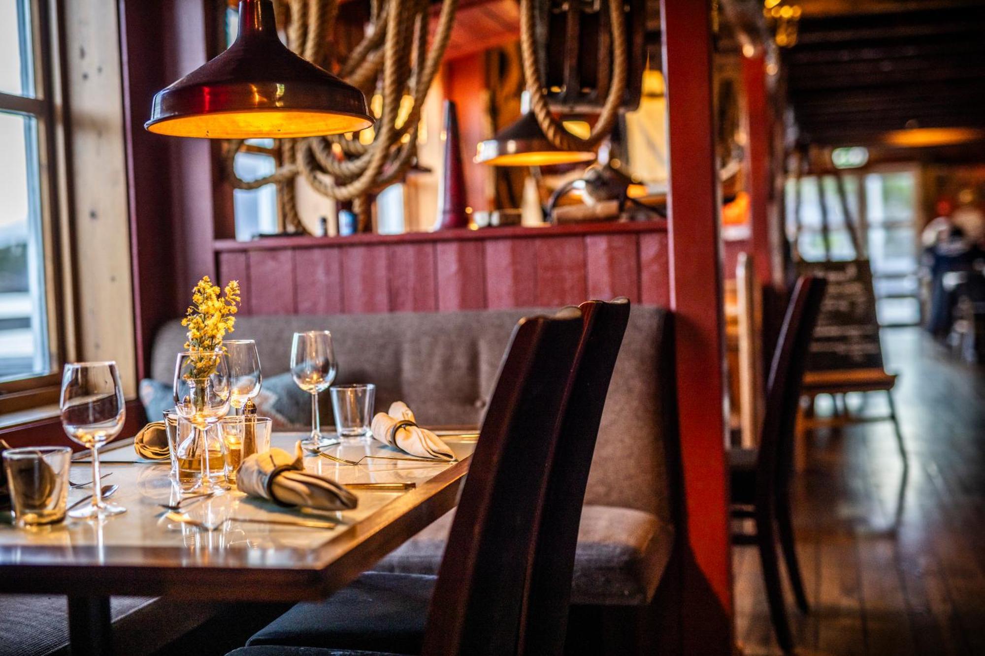 Nyvagar Rorbuhotell - By Classic Norway Hotels Kabelvag Luaran gambar