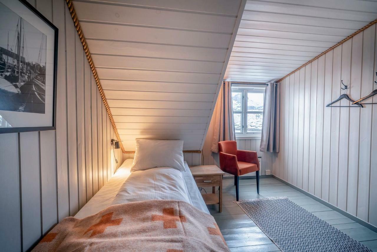 Nyvagar Rorbuhotell - By Classic Norway Hotels Kabelvag Luaran gambar